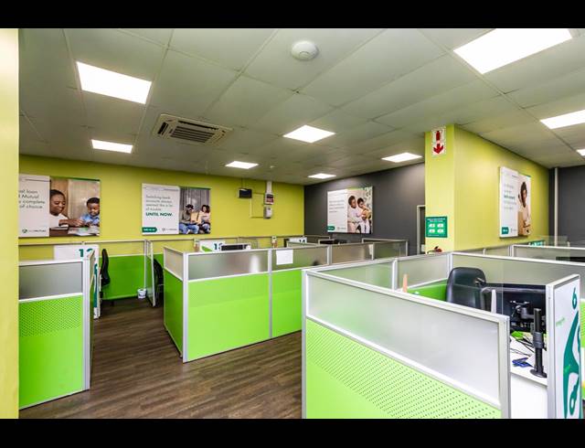 625M² OFFICE FOR SALE IN EAST LONDON CENTRAL